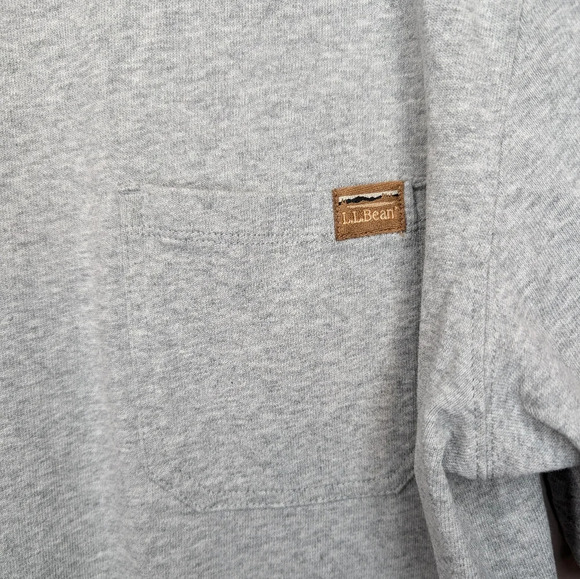 L.L.Bean BeanBuilt Cotton Tees, Pocket, Short-Sleeve L Reg  Mens Heather Grey - Picture 3 of 8
